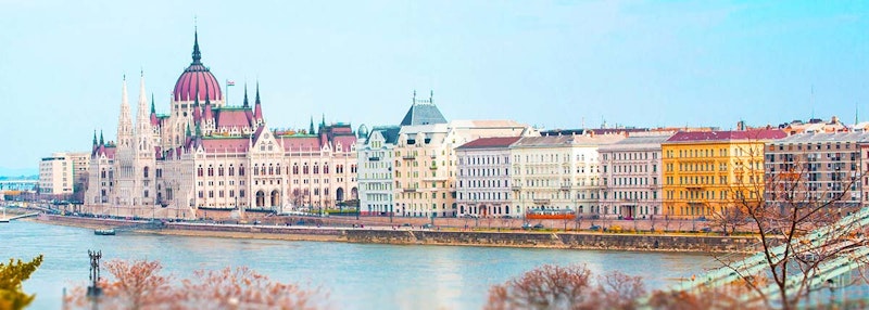 Fake Arrest in Budapest
